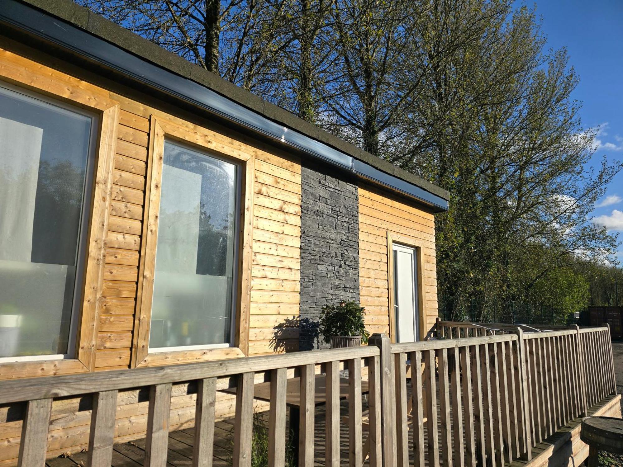 The Dutch Tulip Hostel Mallow Εξωτερικό φωτογραφία